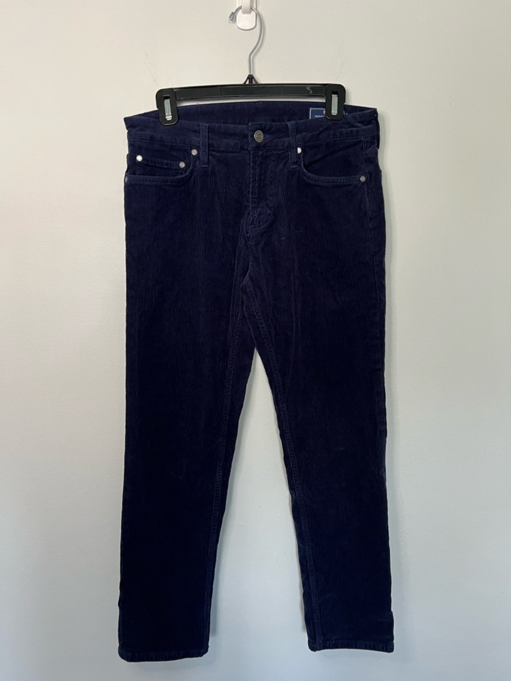 Vineyard Vines woman’s  Navy Corduroy Pants see picture for size